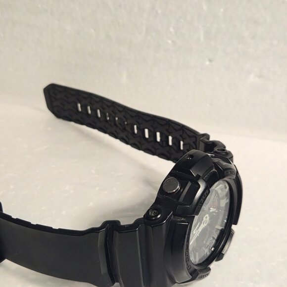 Casio G Shock Great shape Black and Chrome - Picture 8 of 11